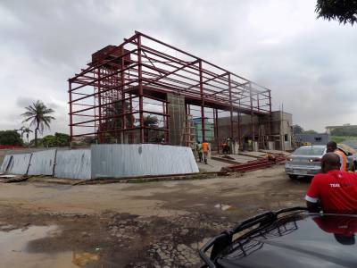 LUTH-Plant6