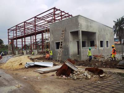 LUTH-Plant7